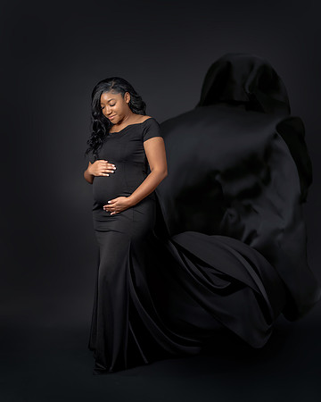 Elegant Maternity Portrait by Studio Lana in Albany NY
