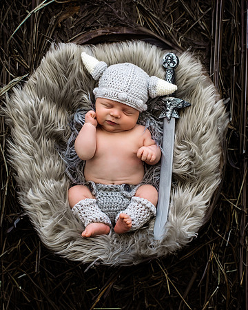 Newborn Photography in Albany NY by Studio Lana